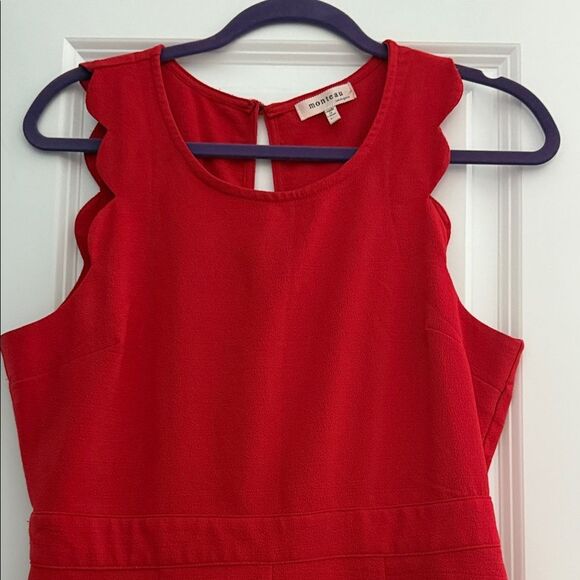 Red Scalloped romper - Picture 3 of 4